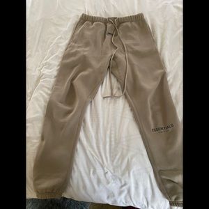 Essentials sweatpants Brand New without tags